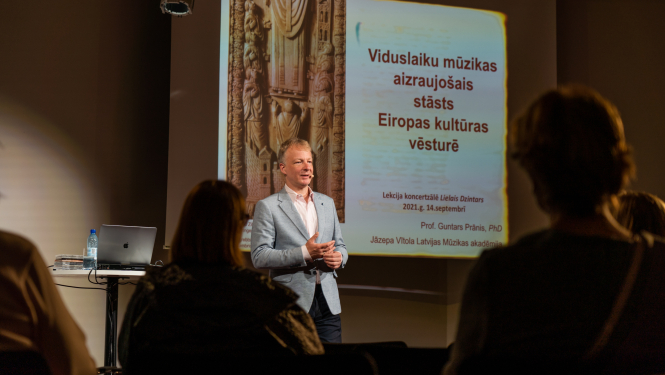 Jāzepa Vītola Latvijas Mūzikas akadēmijas rektora un profesora Guntara Prāņa lekcija, foto: Indulis Pelnēns