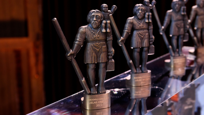Lielā Kristapa balvas statuetes, foto: Gints Ivuškāns