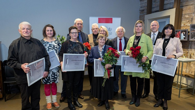 Pasniegti Ministru kabineta Atzinības raksti izcilām kultūras nozares personībām