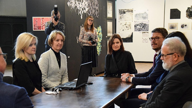 Paraksta vienošanos par projekta “Jēkaba ceļa kultūras mantojuma un mākslas jaunrades magnēti” īstenošanu