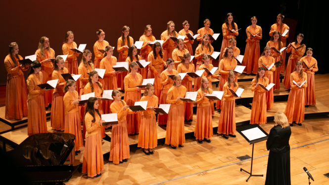 Rīgas Doma meiteņu koris TIARA