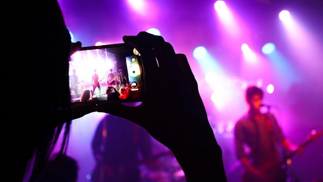 Veselības ministrija: uz laiku jāierobežo cilvēku kustība ārpus katra sociālā burbuļa