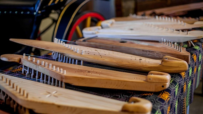 Atklāta jauna tīmekļa vietne par tautas mūzikas instrumentiem Latvijā
