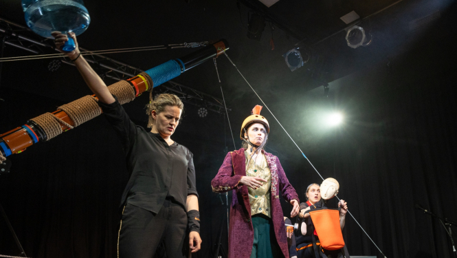 Izrāde “Ahileja papēdis” (PSIA “Liepājas Leļļu teātris”)