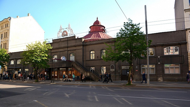 Valdība 29. maijā akceptēja 228 624 eiro piešķiršanu papildu darbiem Rīgas cirka fasādes nostiprināšanā