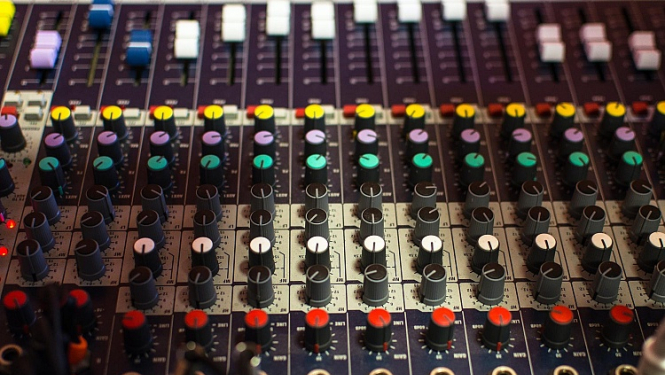 Pasākumu organizatoriem, tostarp kultūras nozarē, pieejama virkne atbalsta mehānismu