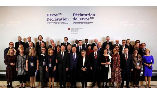 Davosā Dace Melbārde kopā ar kultūras līderiem vienojās par augstas kvalitātes būvniecības kultūras veidošanu