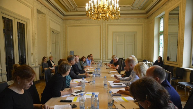 Darbu pie profesionālās ievirzes kultūrizglītības sistēmas pilnveides sāk īpaši izveidota KM darba grupa