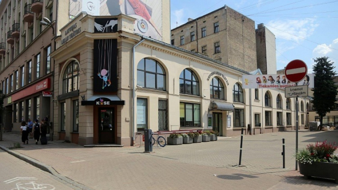 Latvijas Leļļu teātris darbību ēkas remonta un siltināšanas laikā turpinās īrētās telpās