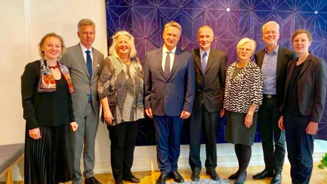 Kultūras ministrs Nauris Puntulis tiekas ar Ziemeļvalstu vēstniekiem