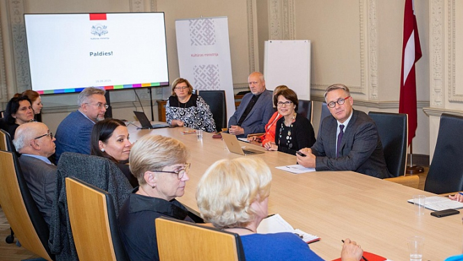 Nacionālās kultūras padomes viedoklis par FM priekšlikumiem reorganizēt autoratlīdzību sistēmu