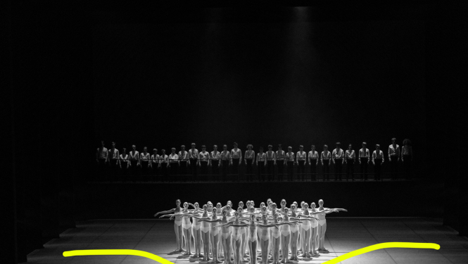 Baletdejotājas uz skatuves