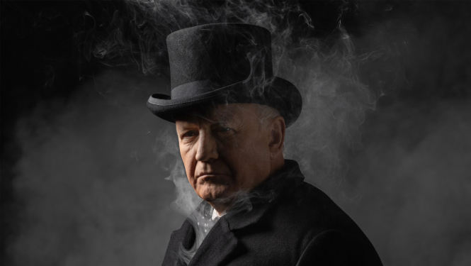 Tālivaldis Lasmanis Vinstona Čerčila lomā