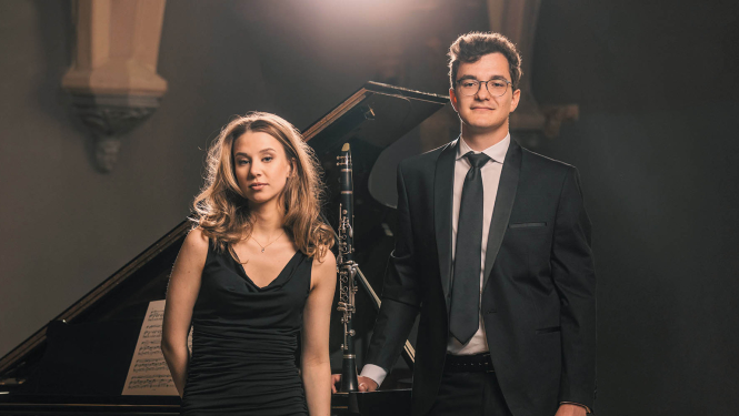 Pianiste Evelīna Jēkabsone un klarnetists Artūrs Perts