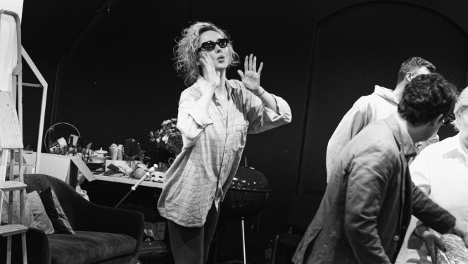 Izrādes mēģinājuma process