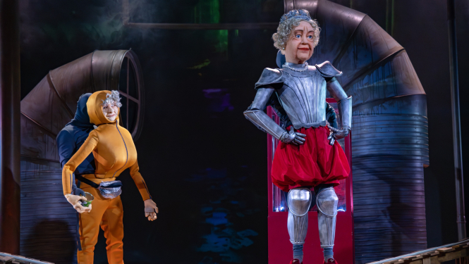 Latvijas leļļu teātra izrāde “Gangsteromīte”, foto: Matīss Markovskis