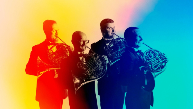 Sinfonietta Rīga mežragu grupas koncertmeistars Artūrs Šults un LNSO mežragu grupas mūziķi Guntis Kronītis, Miks Bankevics un Kalvis Etkins