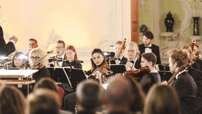 Liepājas simfoniskais orķestris koncertā Rundāles pilī
