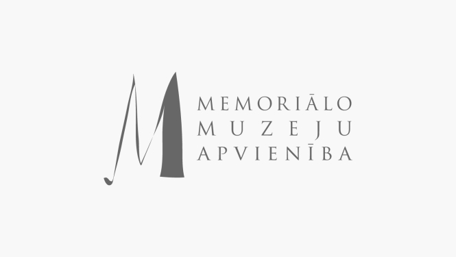 Teksts "Memoriālo muzeju apvienība" - logo