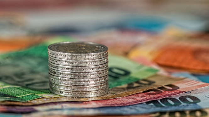 Monētas un bankonotes