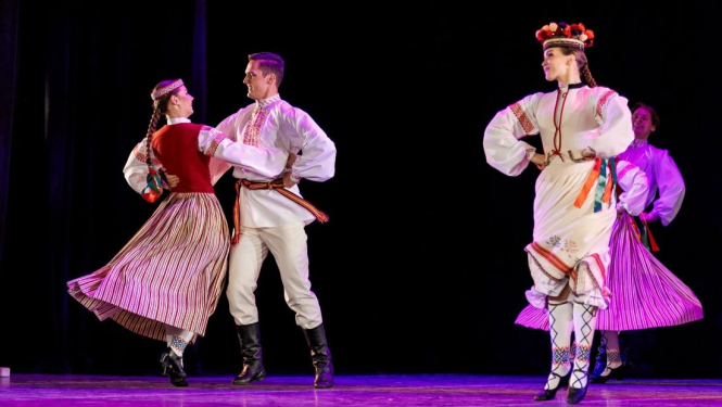 Tautas deju dejotāji, foto: Kaspars Teilāns / LNKC