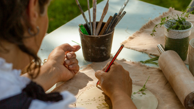 Māla rokdarbu veidošanas process