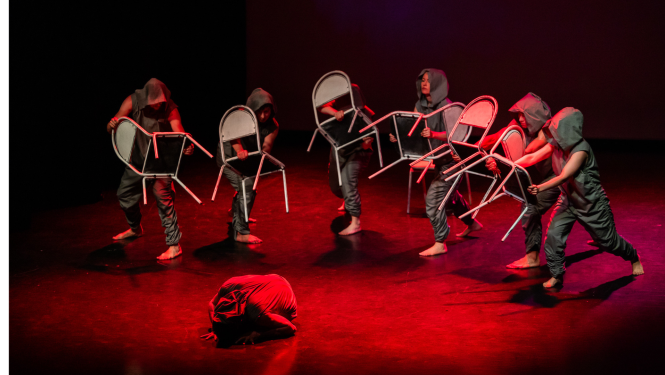 Teātra izrāde, foto no LNKC arhīva