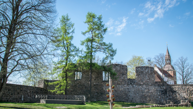 Valmieras pilsdrupas