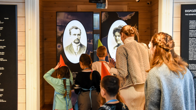 Pasākums Raiņa un Aspazijas vasarnīcā