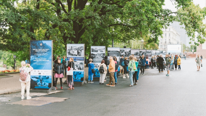 LNA izstāde “Akcija BALTIJAS CEĻŠ – VIENOTI BRĪVĪBAI”, foto: Oskars Artūrs Upenieks
