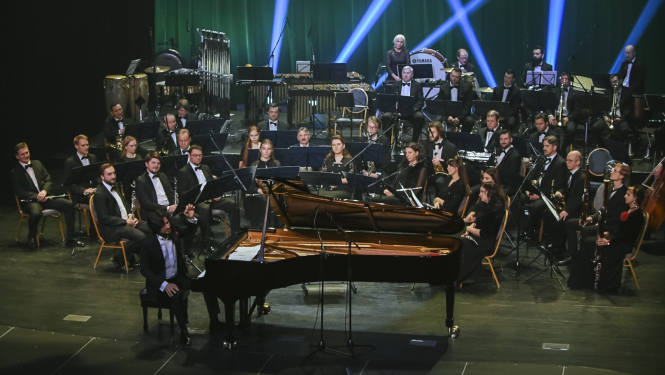 Pianists Andrejs Osokins un orķestris "Rīga", foto: Jānis Škapars