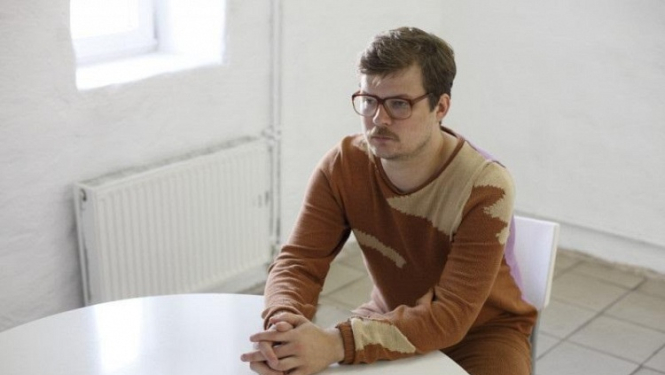 Kim? Laikmetīgās mākslas centrs iesoļo otrajā desmitgadē paziņojot par jaunu programmas direktoru