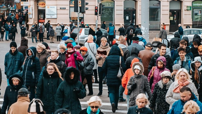 Latvijas Nacionālajā bibliotēkā turpinās izrāžu-lasījumu cikls “Lasām Latvijā”