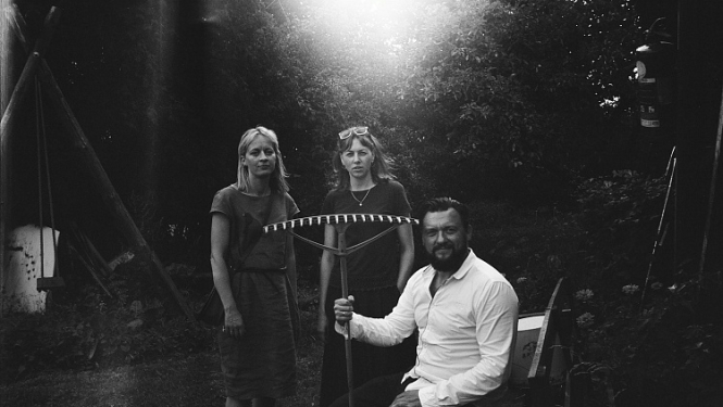 Ar ceļojumu latviešu literatūras pasaulē LTV ēterā atgriežas Marta Selecka un Gustavs Terzens