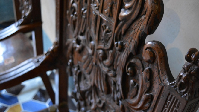 Apstiprina regulējumu valstij piederošo senlietu, mākslas un antikvāro priekšmetu izvešanai un ievešanai Latvijā