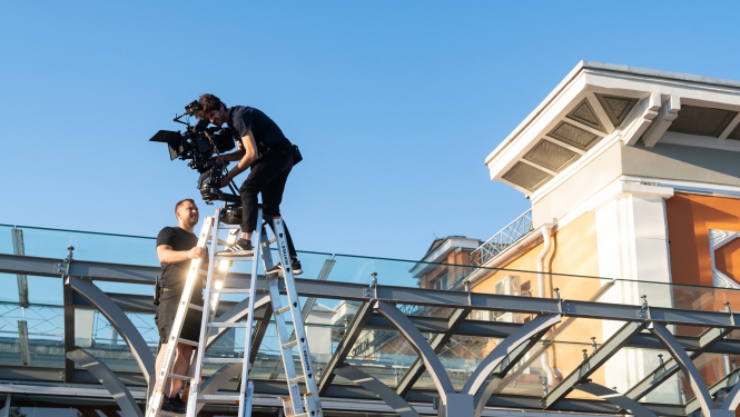 Kino operators darba procesā