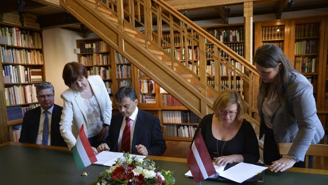 Parakstīta Latvijas – Ungārijas sadarbības programma kultūrā