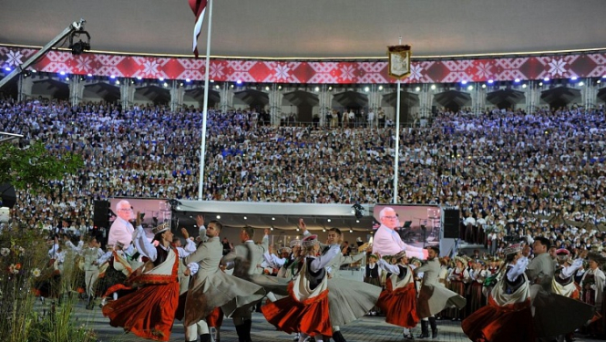 XXVI Vispārējie latviešu Dziesmu un XVI Deju svētki. Fotomirkļi.