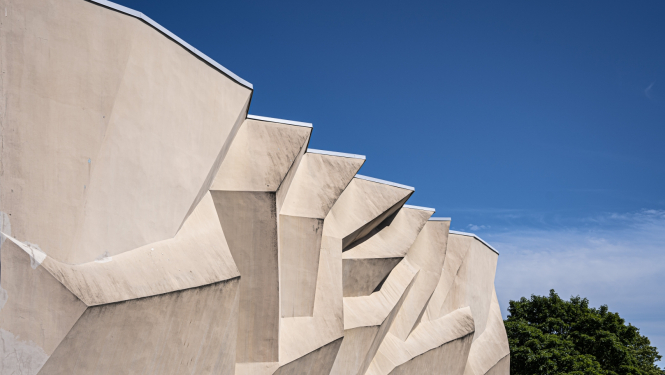 Dailes teātra fasāde