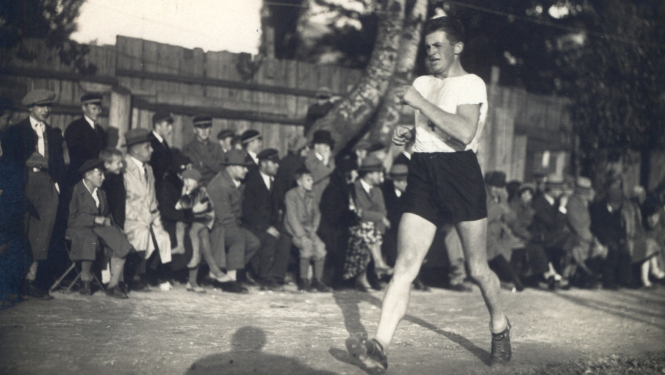 Latviešu soļotājs Jānis Daliņš, foto no Latvijas Sporta muzeja krājuma