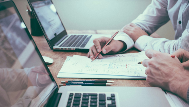 Datori un pētniecība