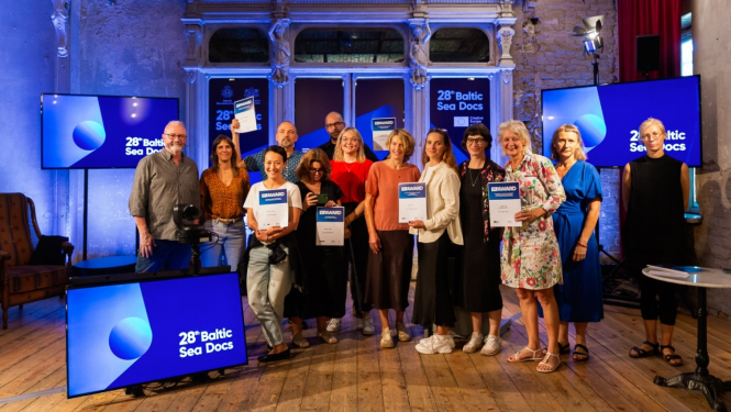 Dokumentālo filmu foruma balvu pasniegšana, foto: Agnese Zeltiņa