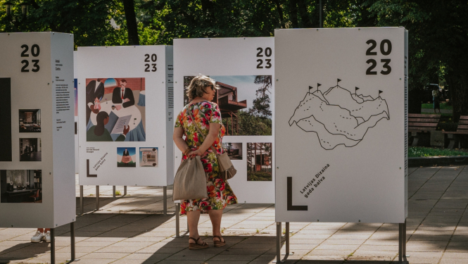 Izstāde "Latvijas Dizaina gada balvas 2023 uzvarētāji" Esplanādē, Rīgā, foto: Lauris Aizupietis