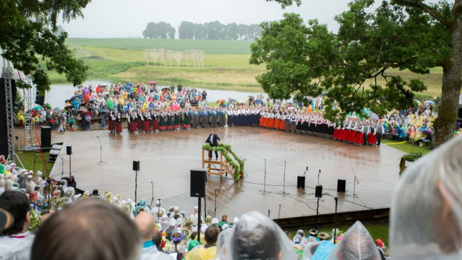 Dziedāšanas svētki Dikļos 2017. gadā, foto: Reinis Oliņš