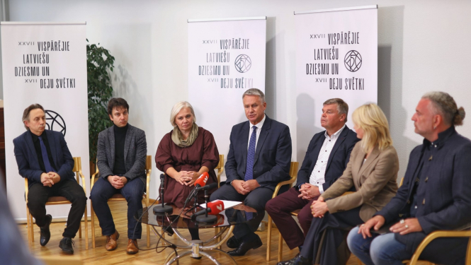 Preses konferences dalībnieki