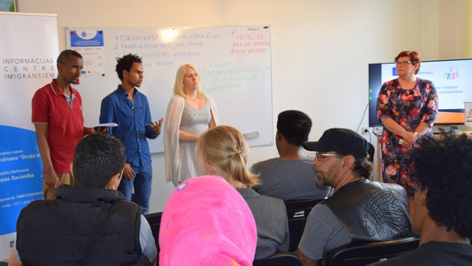 Valsts iestāžu un NVO pārstāvji tiekas ar starptautiskās aizsardzības personām