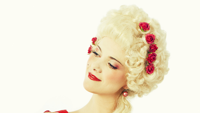 Operdziedātāja Elīna Šimkus