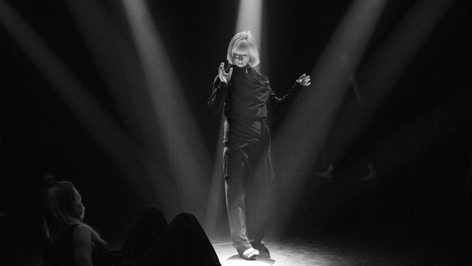 Horeogrāfe Olga Žitluhina uz skatuves