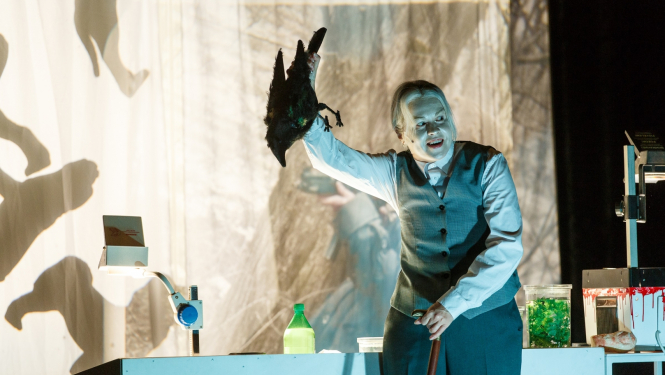 Iestudējums PUSCILVĒKI, foto: Matīss Markovskis