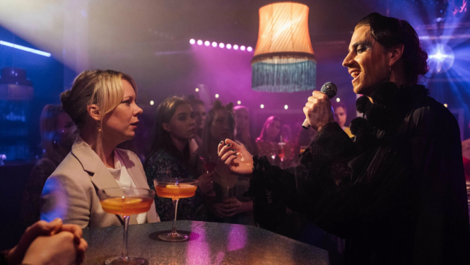 Kadrs no filmas “Četri mazi pieaugušie” (Four Little Adults)